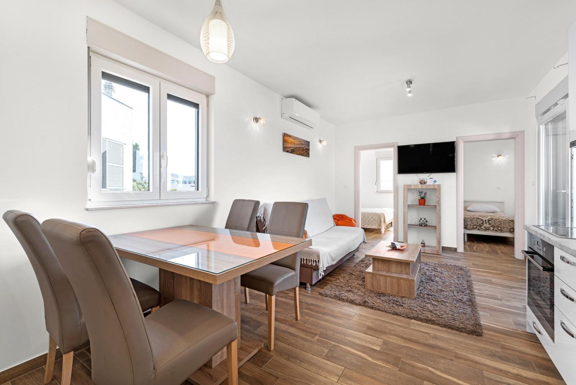 Apartments Boomerang ロゴズニッツァ 部屋 写真